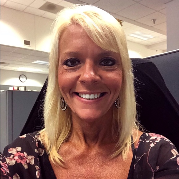 Meet the Posher Other - Meet your Posher, Tissie